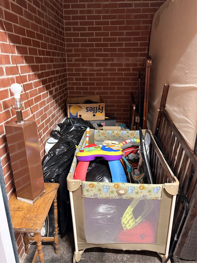 5 x 8 storage unit in Rock Island, IL