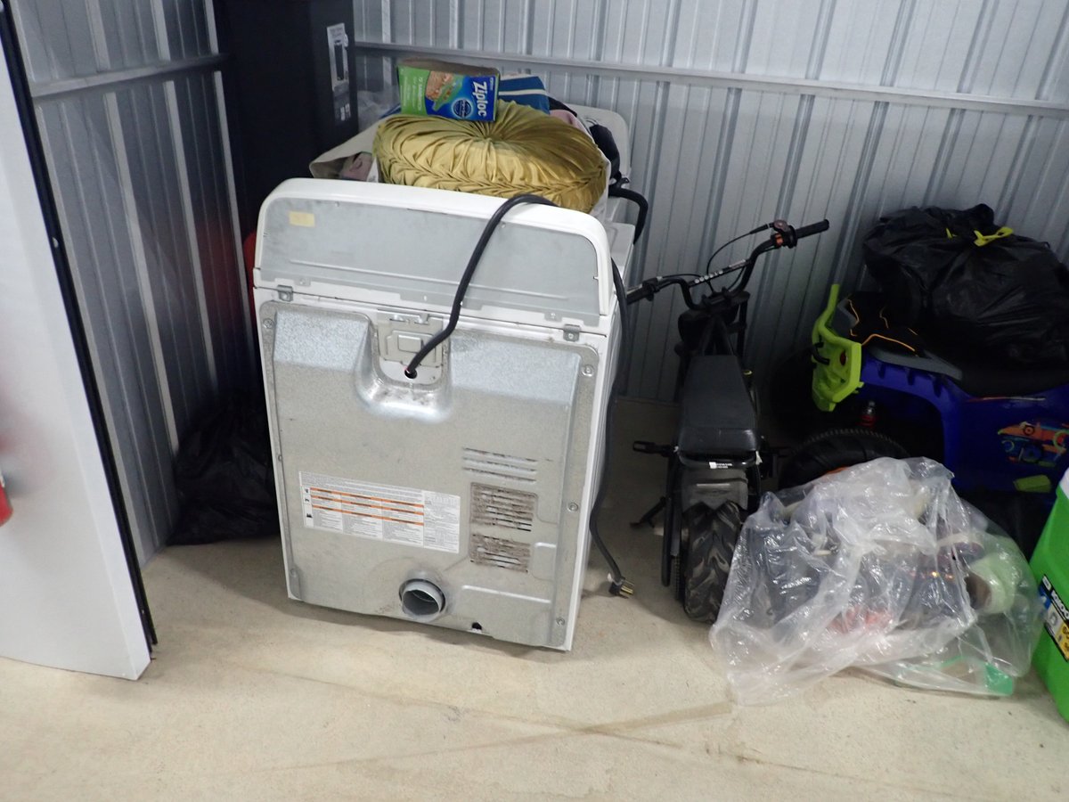 5 x 10 storage unit in Anderson, IN