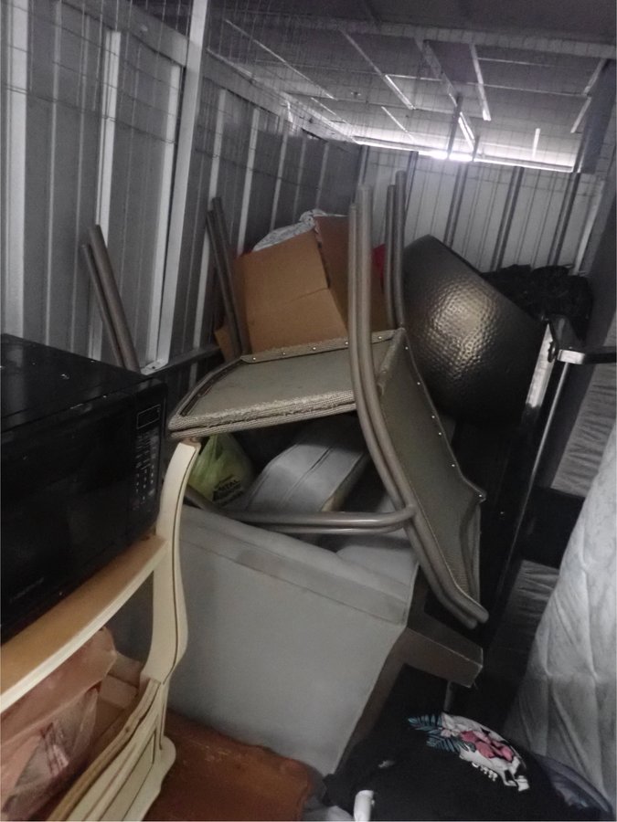 5 x 10 storage unit in Anderson, IN