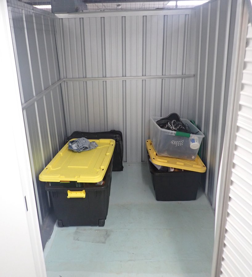 5 x 6 storage unit in Anderson, IN