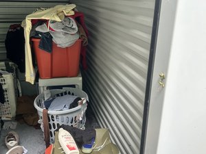 5 x 10 storage unit in Indianapolis, IN