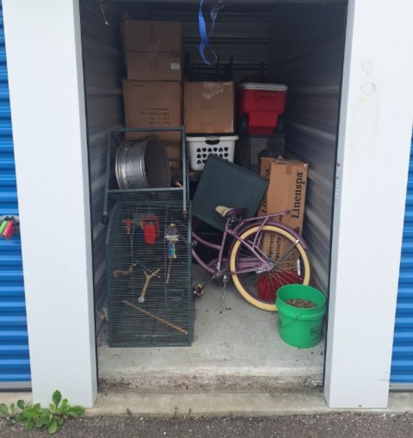 5 x 10 storage unit in Lawrence, IN