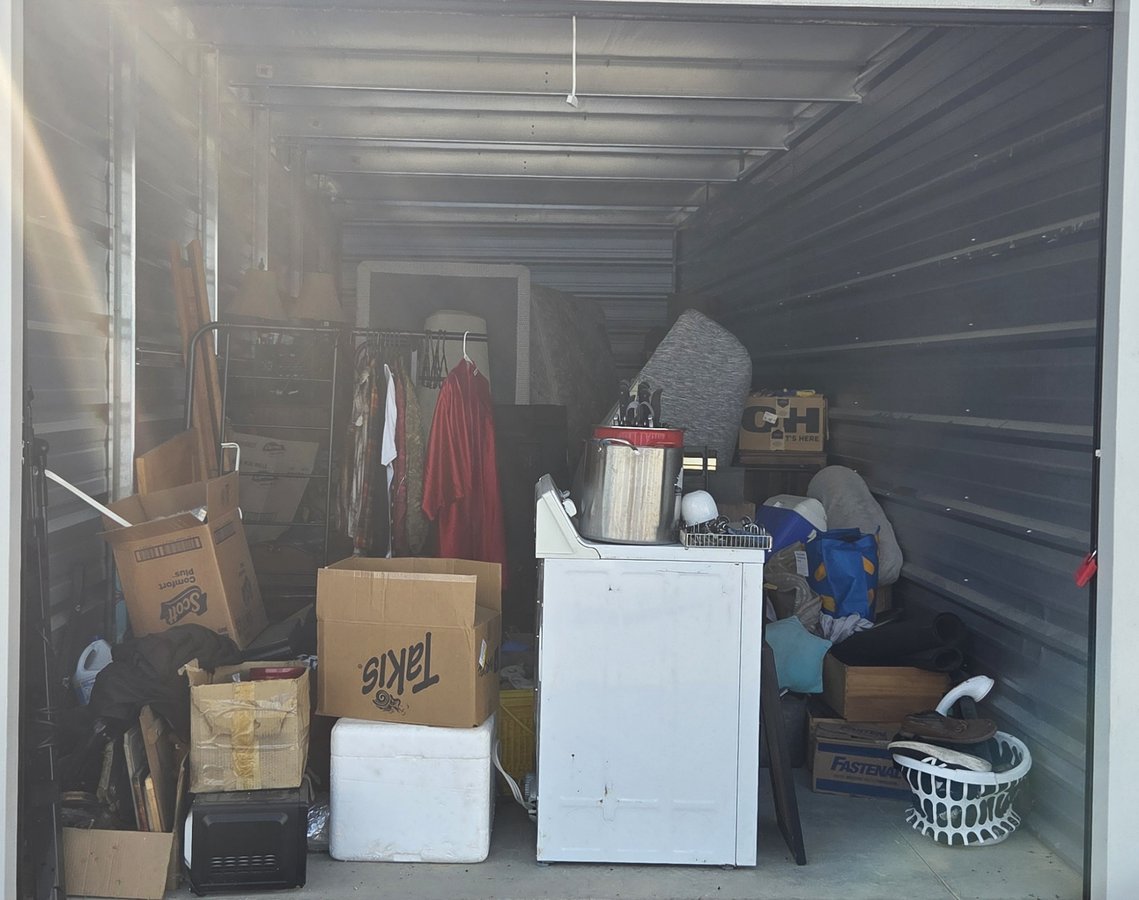 10 x 30 storage unit in Richmond, IN