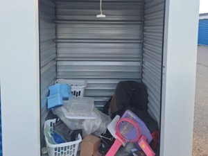 5 x 10 storage unit in Indianapolis, IN