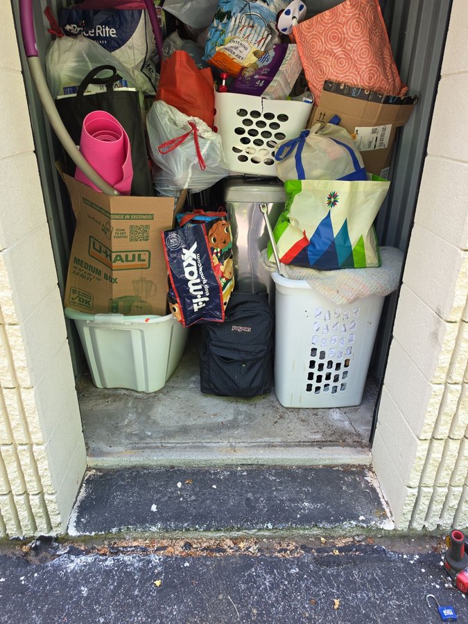 5 x 15 storage unit in North Providence, RI