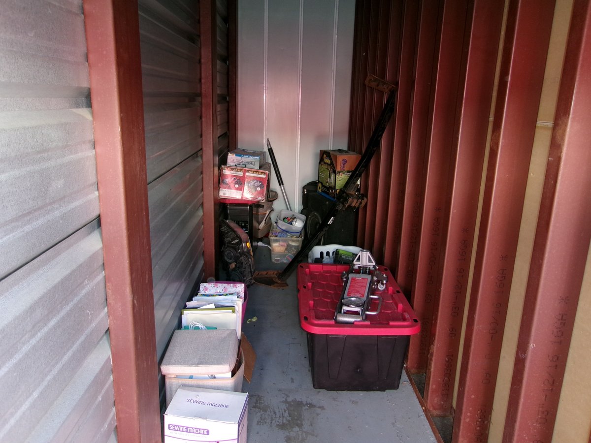 4 x 15 storage unit in OFallon, MO