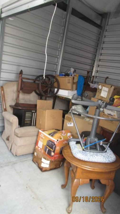 10 x 10 storage unit in Decatur, IL