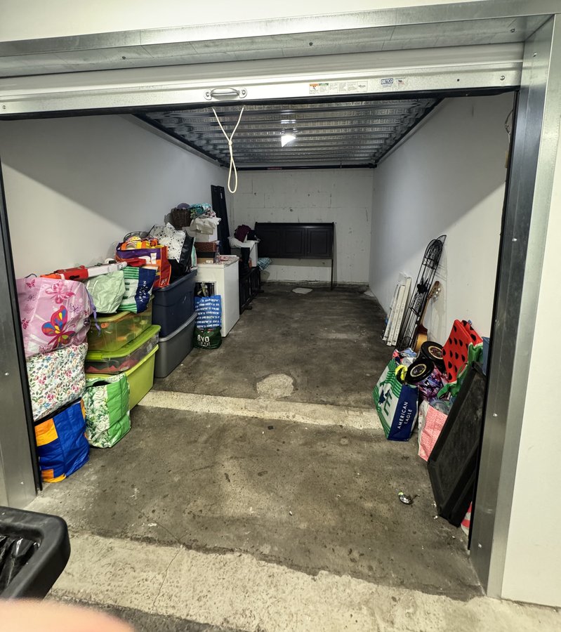 10 x 18 storage unit in Troy, NY