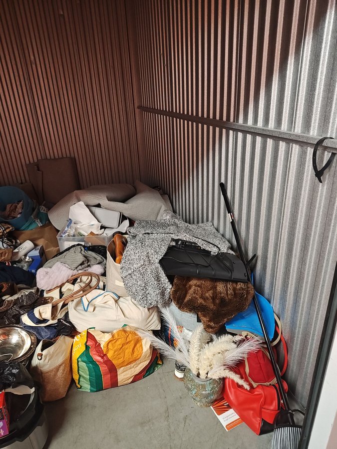 7 x 10 storage unit in Everett, MA