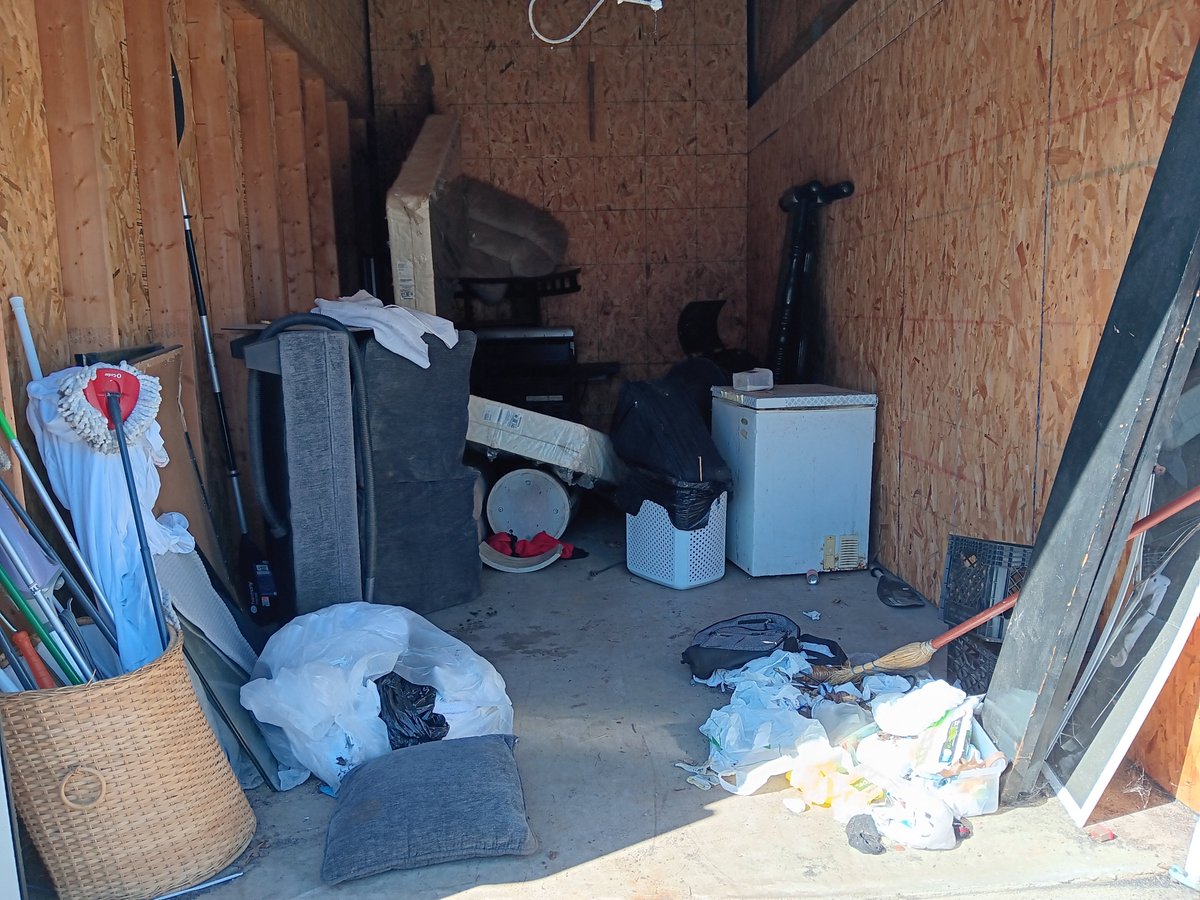 10 x 20 storage unit in Lima, OH