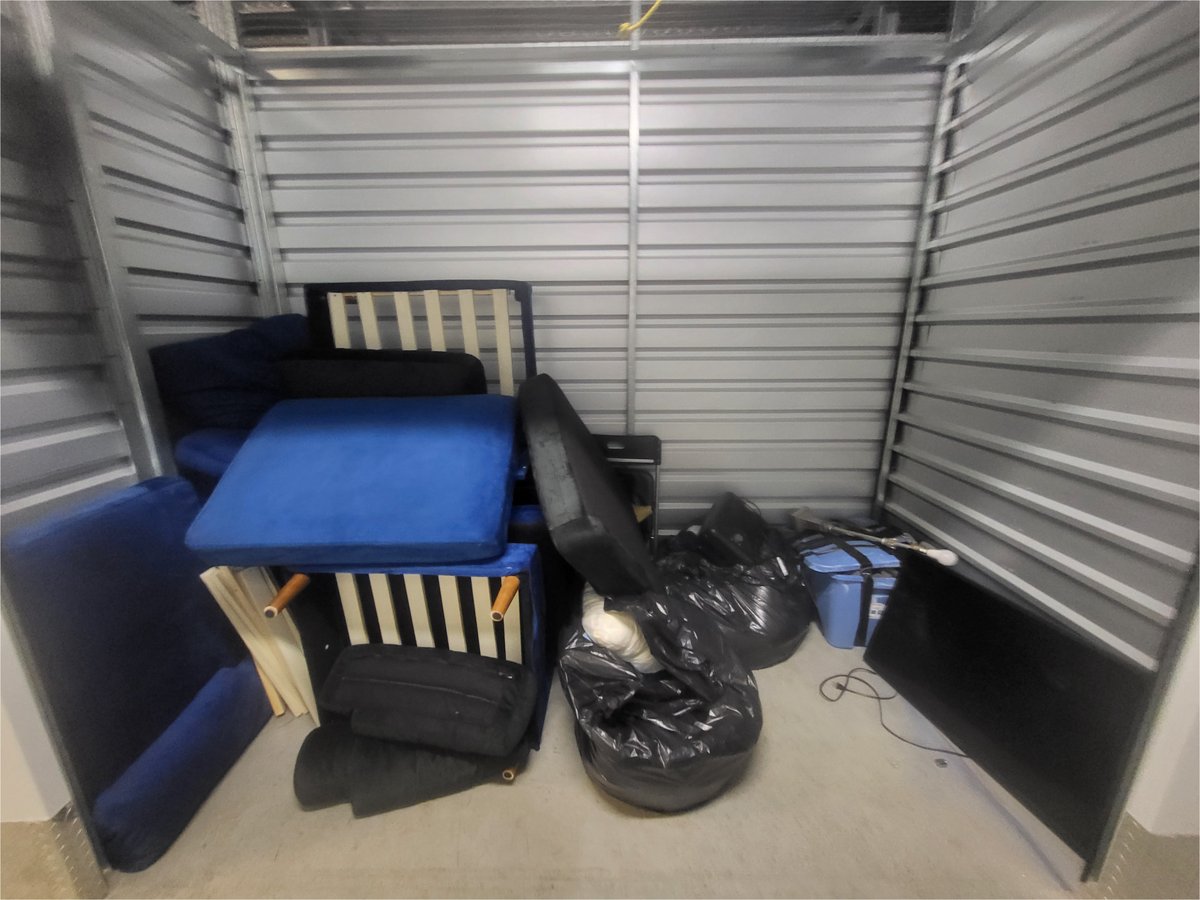 10 x 5 storage unit in Lithonia, GA
