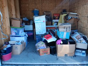 10 x 10 storage unit in Lima, OH