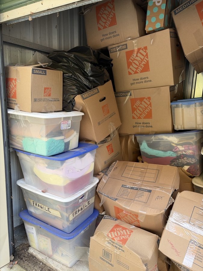 10 x 5 storage unit in Upton, MA