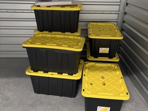 10 x 10 storage unit in Framingham, MA