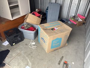 10 x 10 storage unit in St Louis, MO