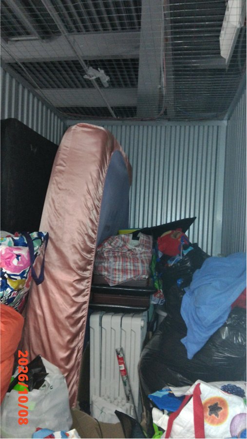5 x 10 storage unit in Bloomfield, CT
