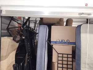 10 x 7 storage unit in Joliet, IL