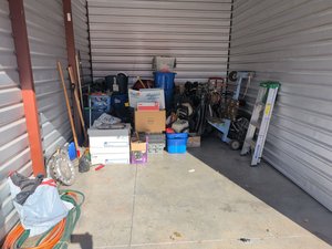 10 x 15 storage unit in Joliet, IL