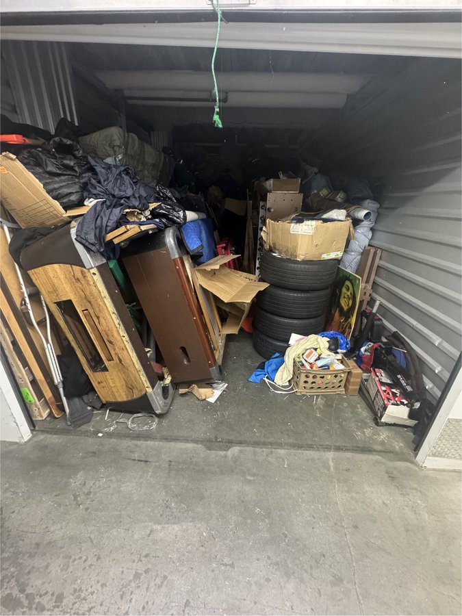10 x 20 storage unit in Bronx, NY
