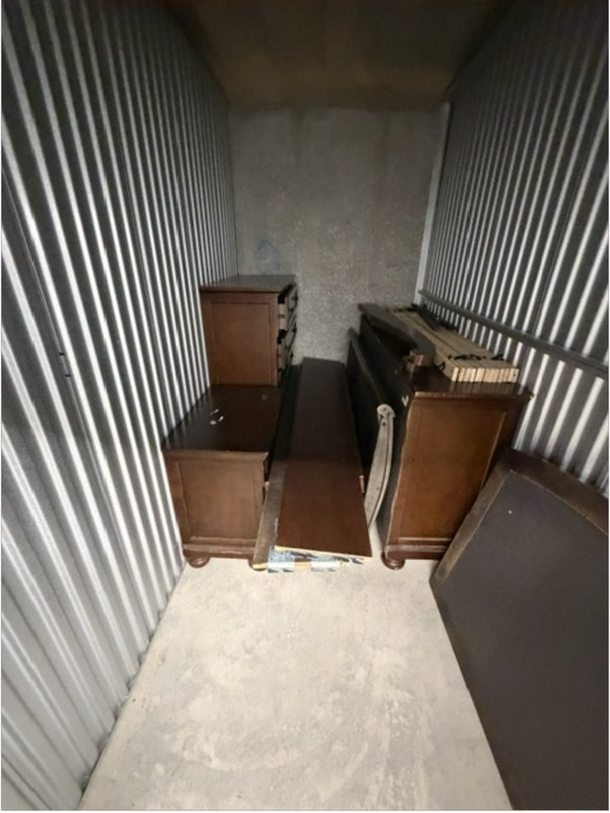 5 x 10 storage unit in New York, NY