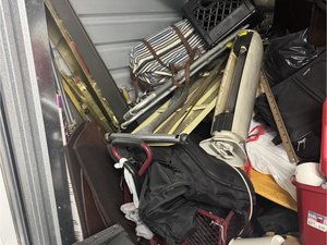 10 x 10 storage unit in Bronx, NY