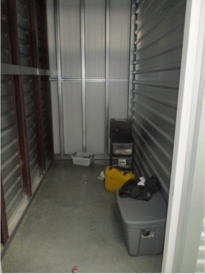 5 x 10 storage unit in Wilmington, DE