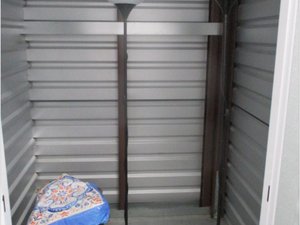5 x 5 storage unit in Wilmington, DE