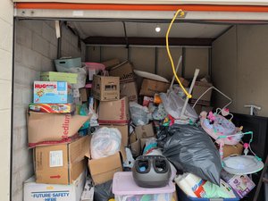 10 x 10 storage unit in Joliet, IL