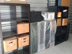 10 x 30 storage unit in Victorville, CA