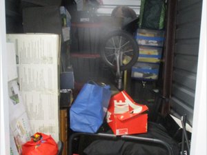 5 x 10 storage unit in Wilmington, DE