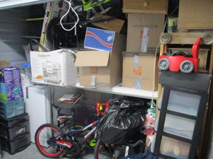 10 x 7 storage unit in Wilmington, DE