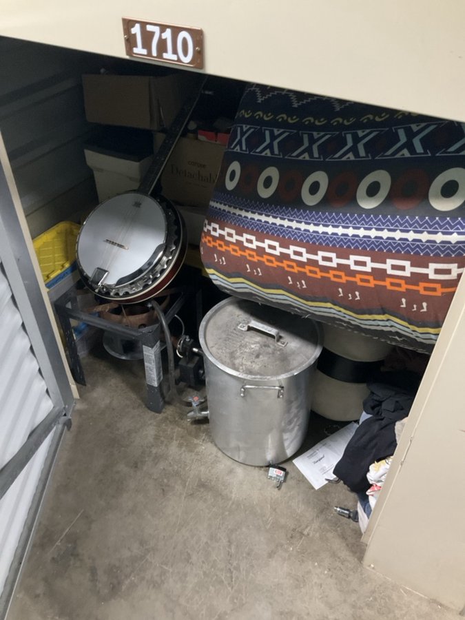 5 x 5 storage unit in Sarasota, FL