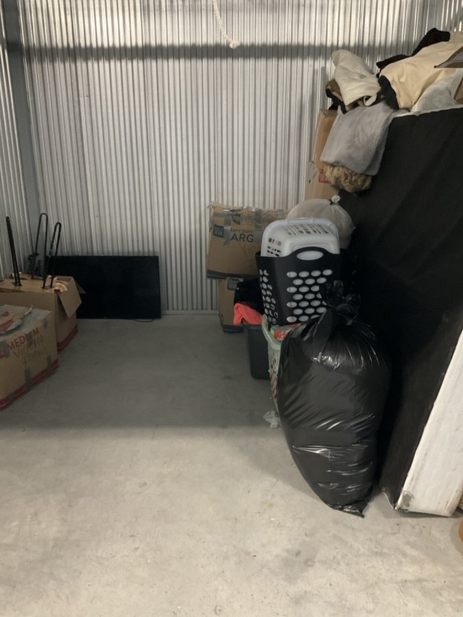 10 x 10 storage unit in Hoover, AL