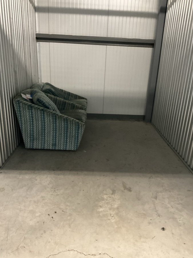 7 x 10 storage unit in Hoover, AL