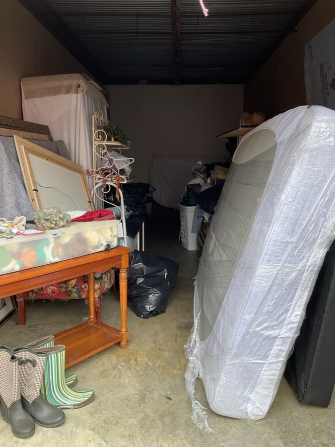 10 x 25 storage unit in Birmingham, AL
