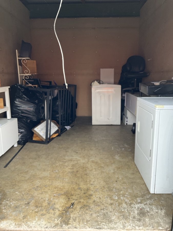 10 x 15 storage unit in Birmingham, AL