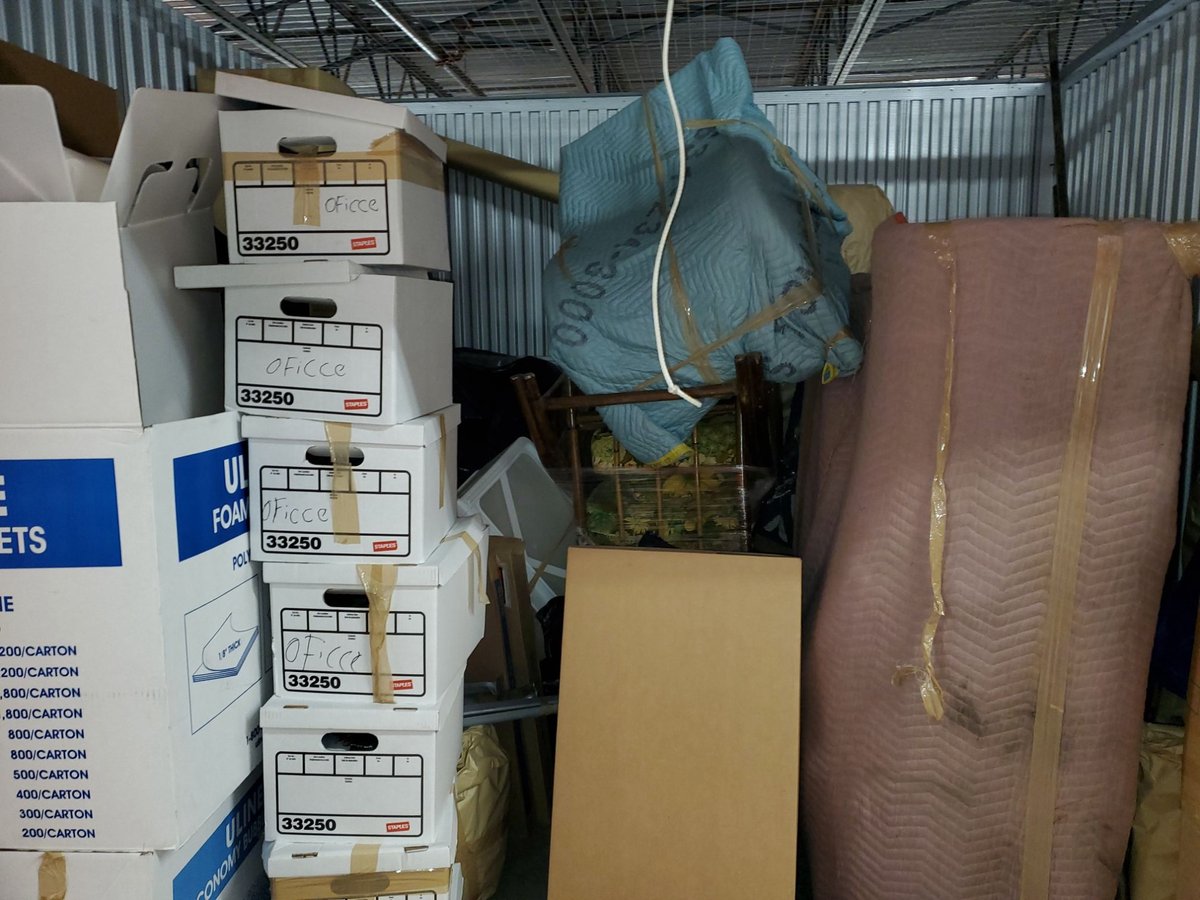 10 x 10 storage unit in Port Washington, NY