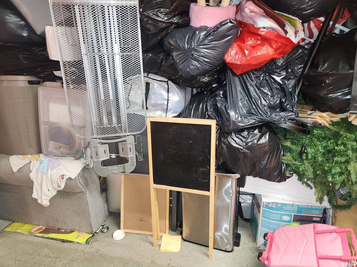 10 x 7 storage unit in Queens Village, NY