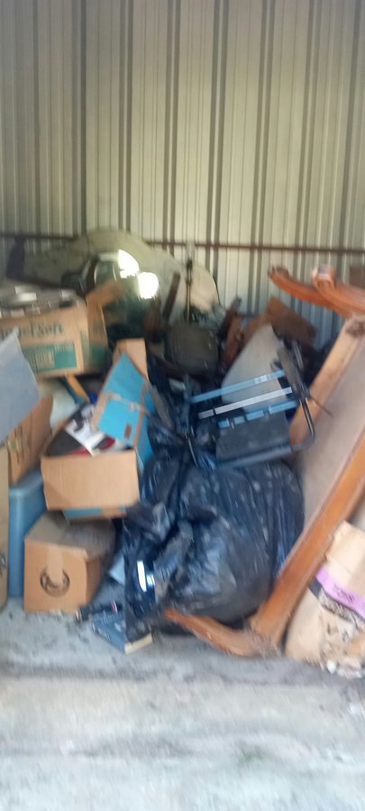 10 x 10 storage unit in Geneva, AL