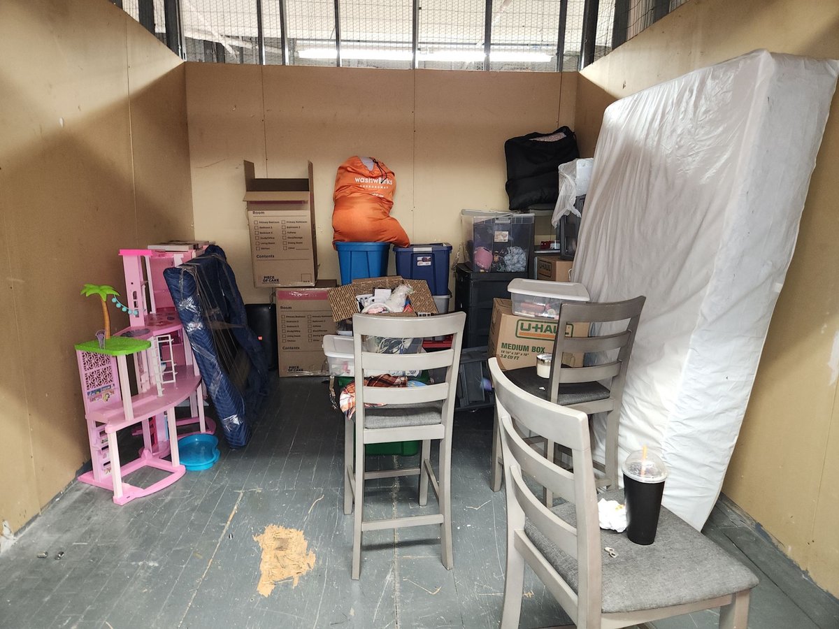 10 x 17 storage unit in Brooklyn, NY