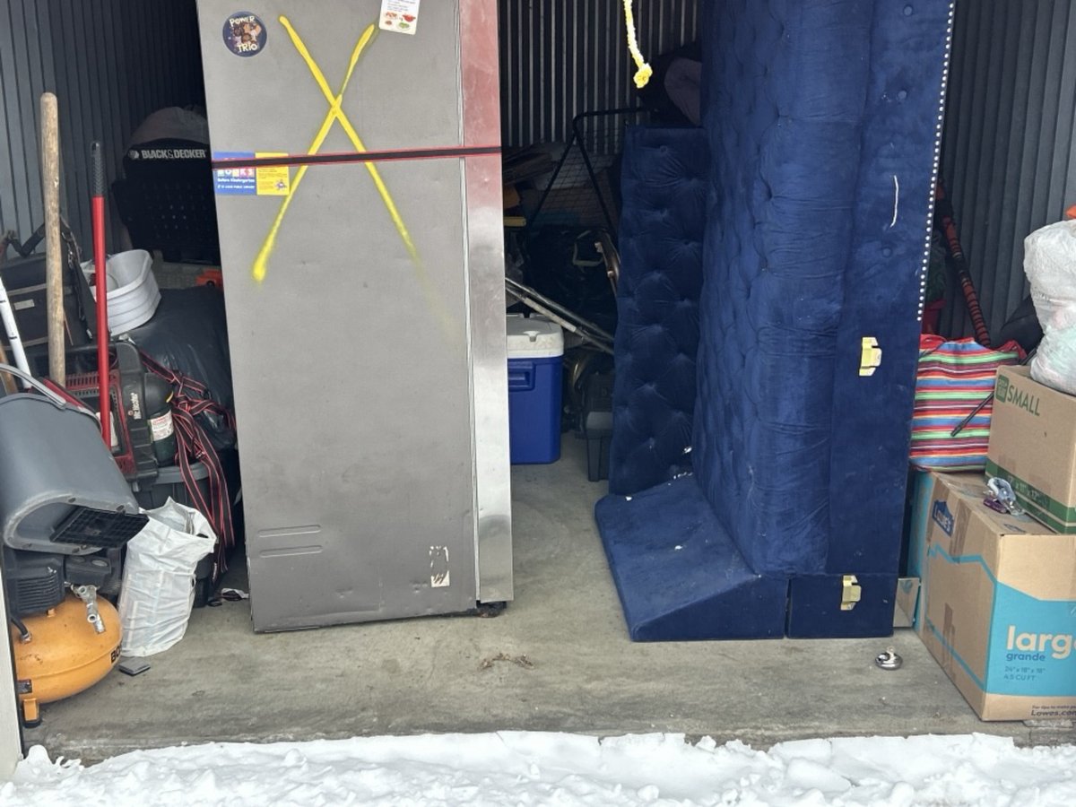 10 x 15 storage unit in St Louis, MO