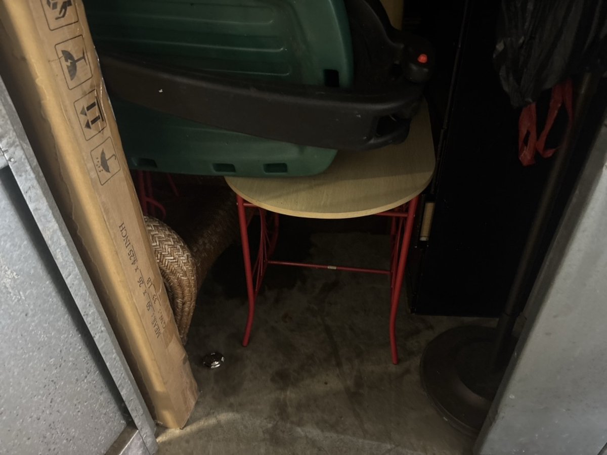 10 x 10 storage unit in St Louis, MO