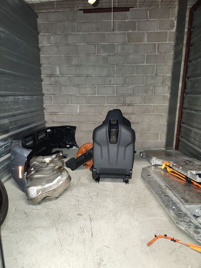 10 x 10 storage unit in Pelham, NY