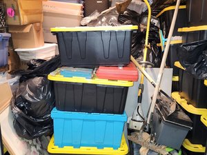 10 x 10 storage unit in Pelham, NY