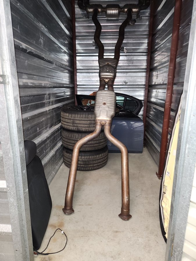 5 x 10 storage unit in Pelham, NY