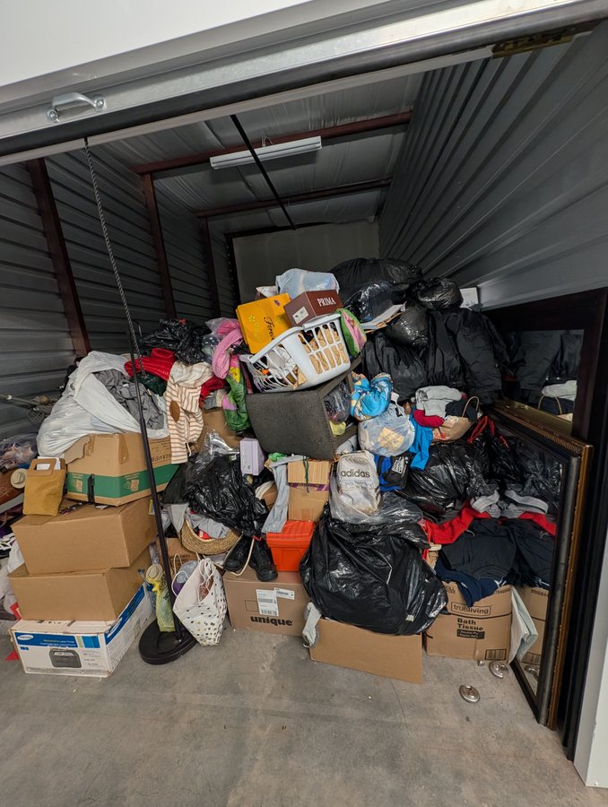 10 x 20 storage unit in Rowlett, TX
