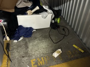 3 x 3 storage unit in St Louis, MO