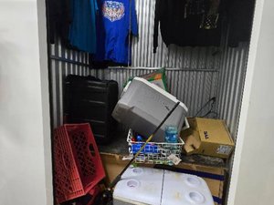 4 x 5 storage unit in Honolulu, HI