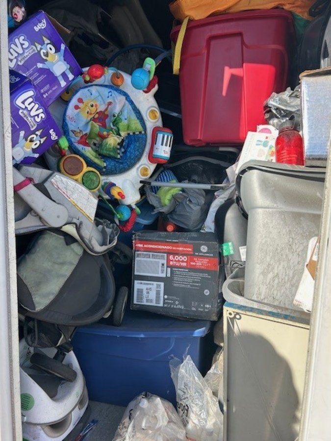 10 x 14 storage unit in Carson, CA