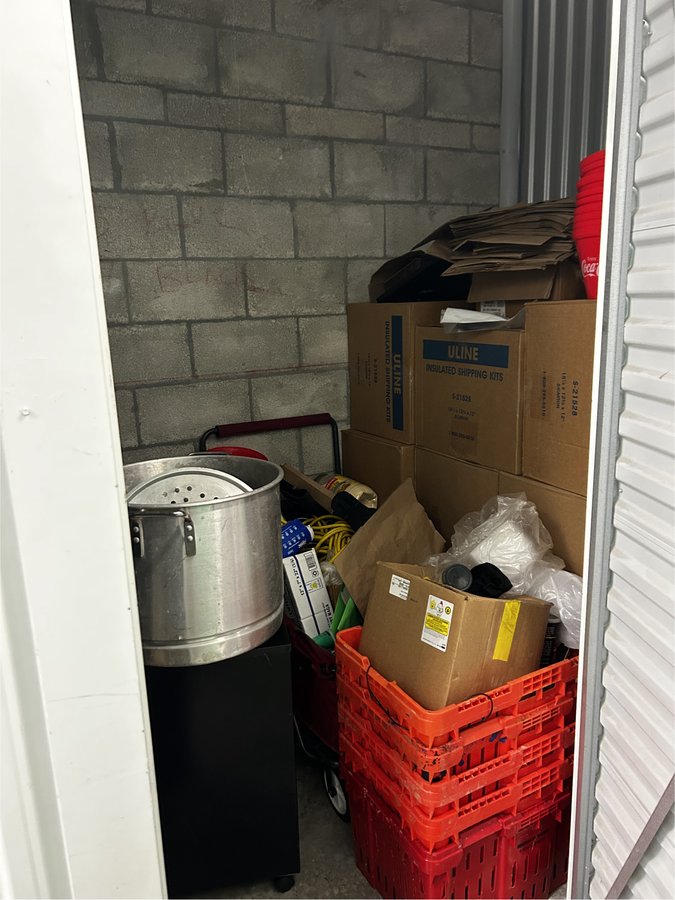 5 x 10 storage unit in North Lauderdale, FL